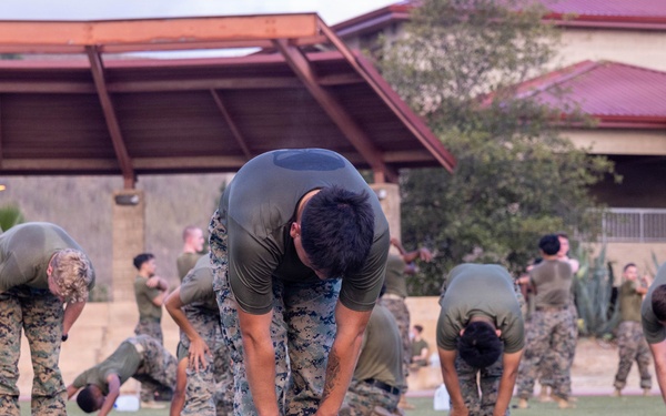 HQ Bn., 1st MARDIV participate in battalion pt