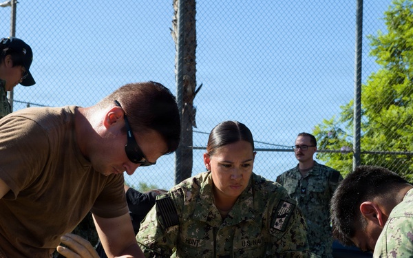 Sailors and Airmen Participate in TCCC at NMCSD
