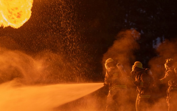 ARFF Conducts Aircraft Burn Training Exercise at MCAS New River