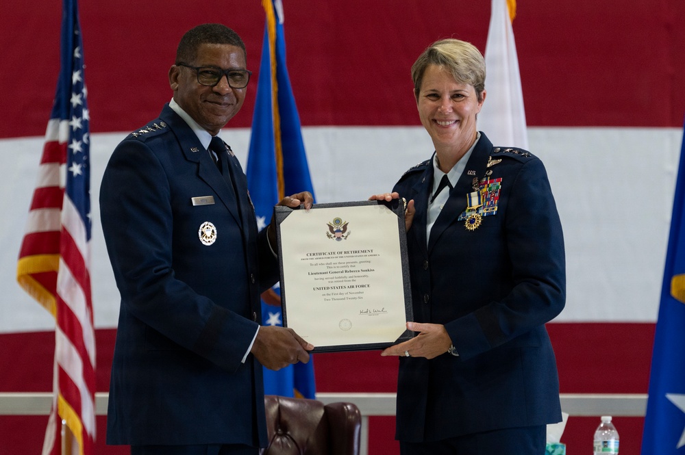 AMC deputy commander retires after 32 years of distinguished service