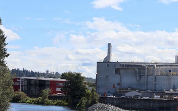 U.S. Army Corps of Engineers repairing City of Renton's Cedar River Levee