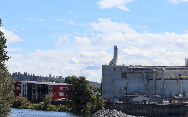 U.S. Army Corps of Engineers repairing City of Renton's Cedar River Levee