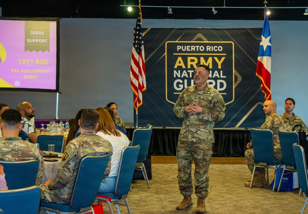191st Regional Support Group hosts Yellow Ribbon event in Ponce