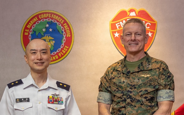 MARFORPAC leadership meets with JGSDF leader for information operations