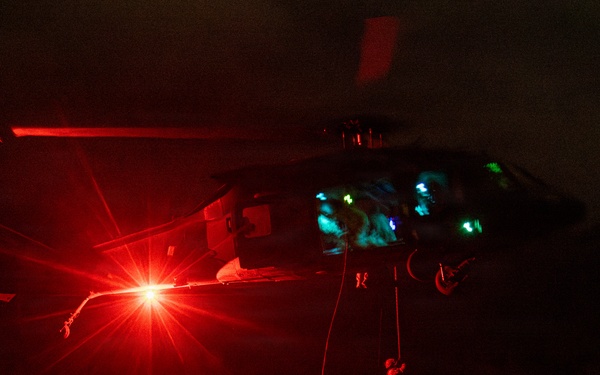 25th Infantry Division Soldiers Conduct Low-Light Fast-Rope Training