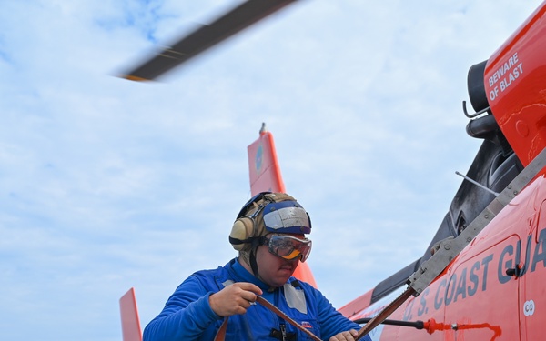 USCGC Bertholf conducts helicopter traversing operations