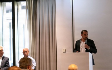 Europe district reverse industry day