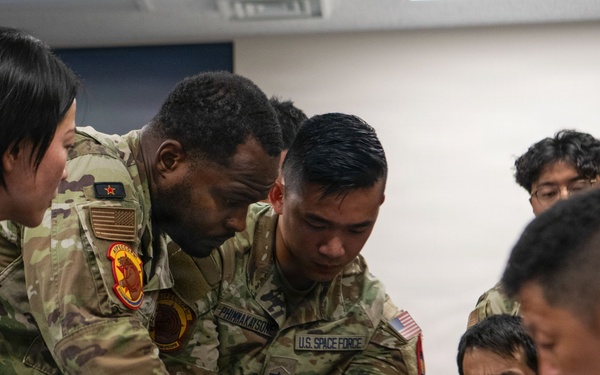 527 SAS conducts training with JASDF