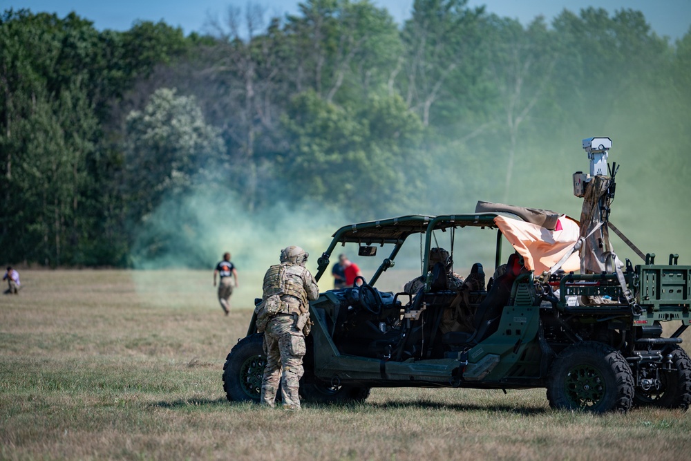 Kentucky Air Guard Contingency Response Group demonstrates capabilities for National Guard leadership
