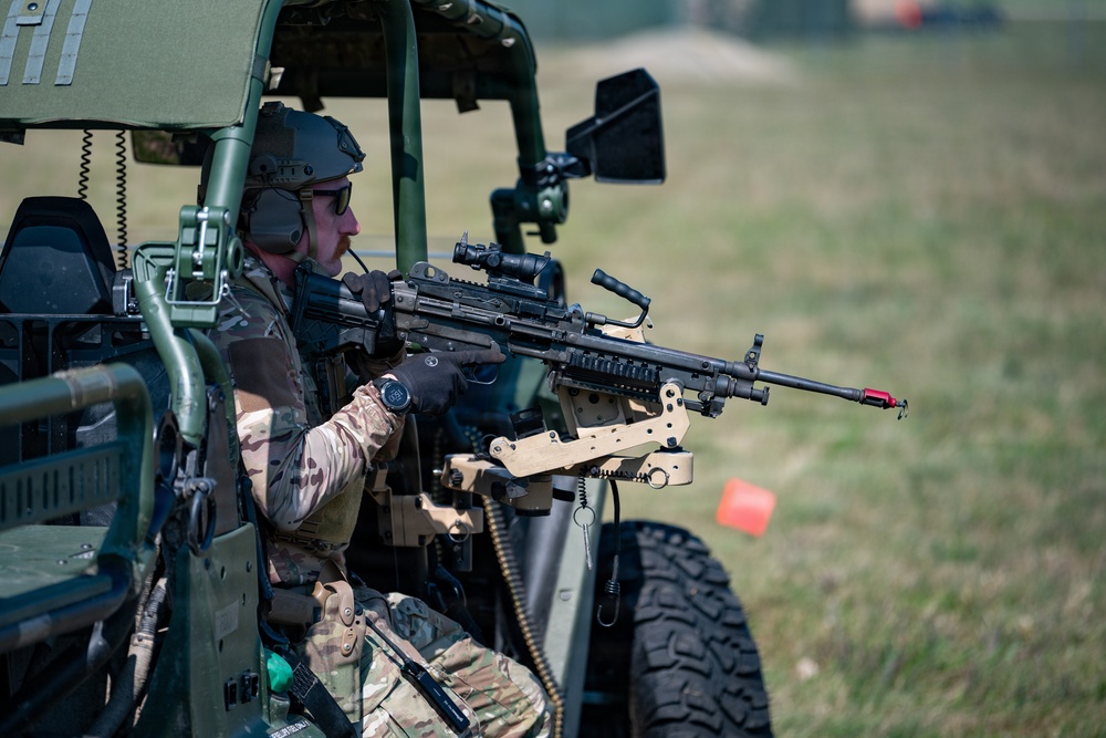 Kentucky Air Guard Contingency Response Group demonstrates capabilities for National Guard leadership