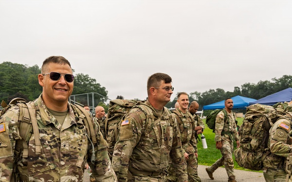 Danish Ruck March at Camp Smith