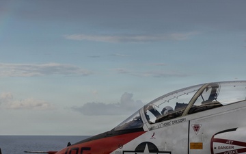 IKE Conducts Carrier Qualifications