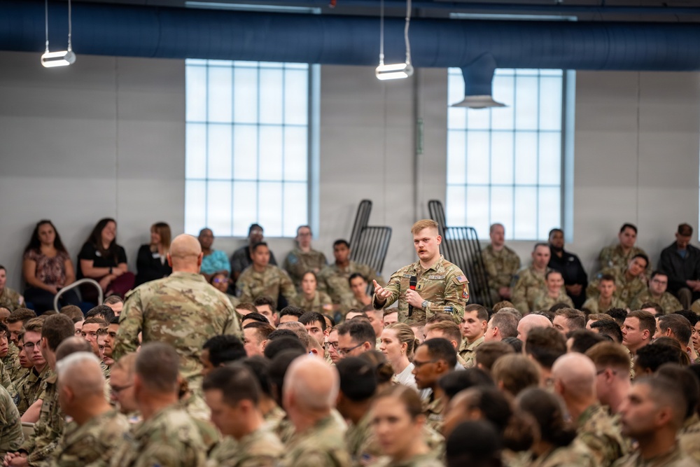 Chief Master Sgt. Of the Space Force John Bentivegna Visit to NSDC
