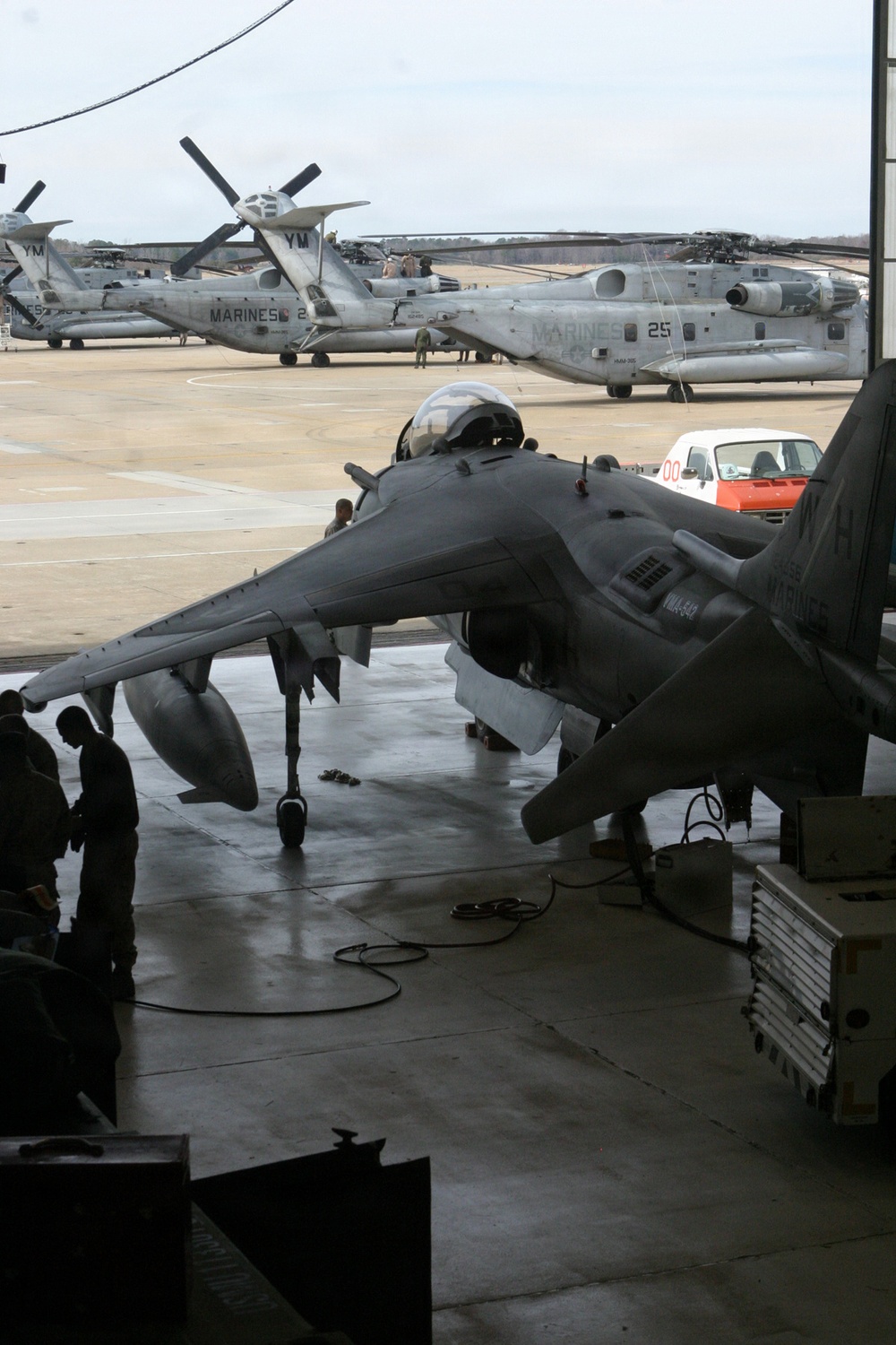 060225-M-0000A-005