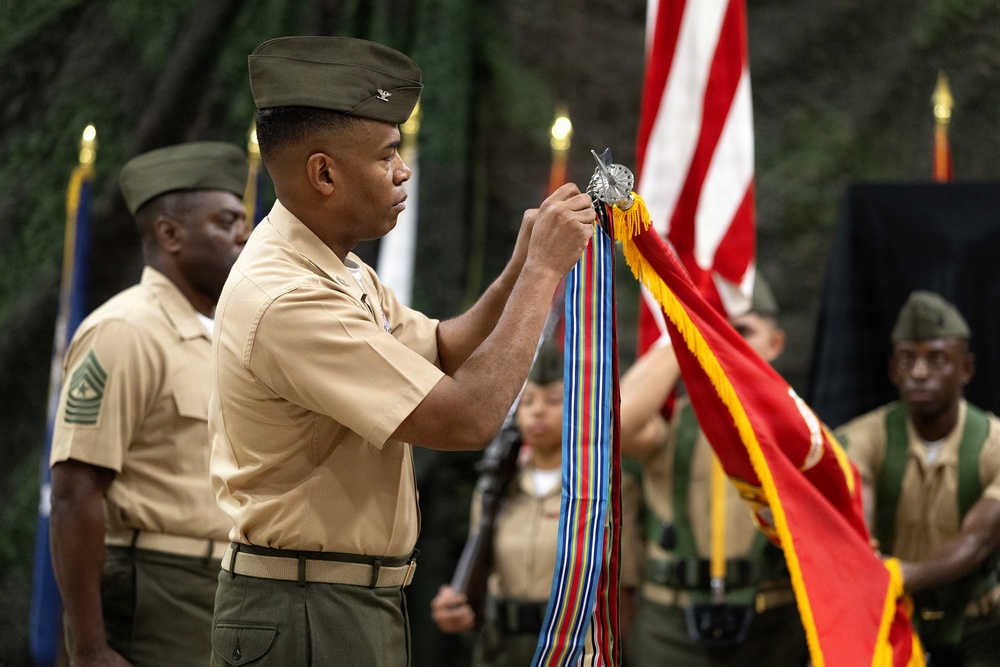 Blount Island Command marks 40 years, renames road for founding commander Len Loving