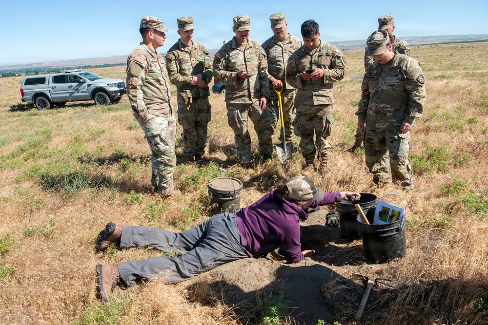 Oregon National Guard Soldiers and civilian employees learn about Eastern Oregon’s Borrowing Owls