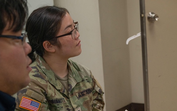 U.S., Japanese and Australian Forces Host Medical Training Brief During Yama Sakura 91