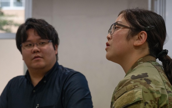 U.S., Japanese and Australian Forces Host Medical Training Brief During Yama Sakura 91