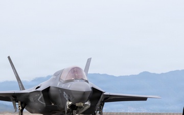 U.S. Marines with VMFA-533 deploy to Japan for UDP