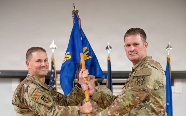 Skeens takes command of the 123rd Force Support Squadron