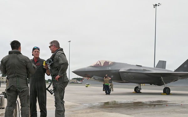 104th Fighter Wing Celebrates Flight Surgeon's Fifteen Years of Service with Fini Flight