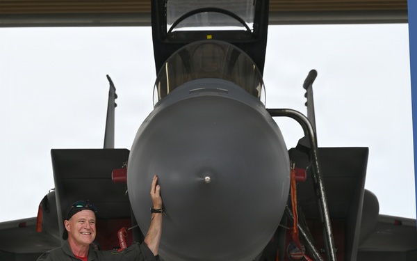 104th Fighter Wing Celebrates Flight Surgeon's Fifteen Years of Service with Fini Flight