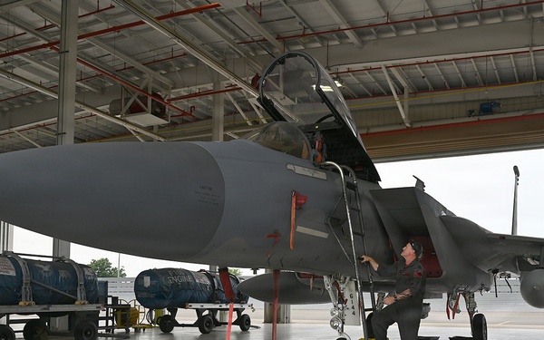 104th Fighter Wing Celebrates Flight Surgeon's Fifteen Years of Service with Fini Flight