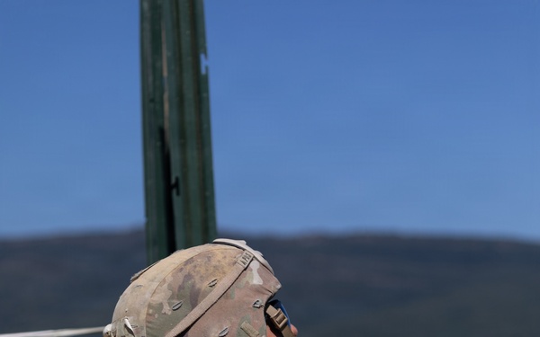 1st Armored Division candidates participate in weapons lanes