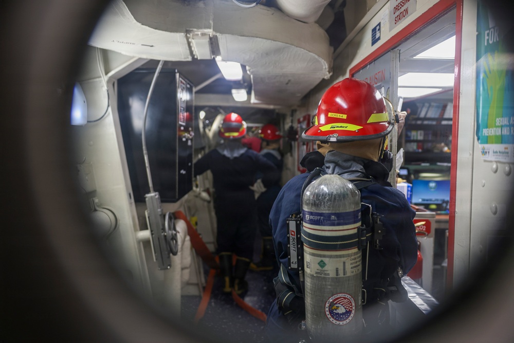 USS Oscar Austin maintains warfighting readiness