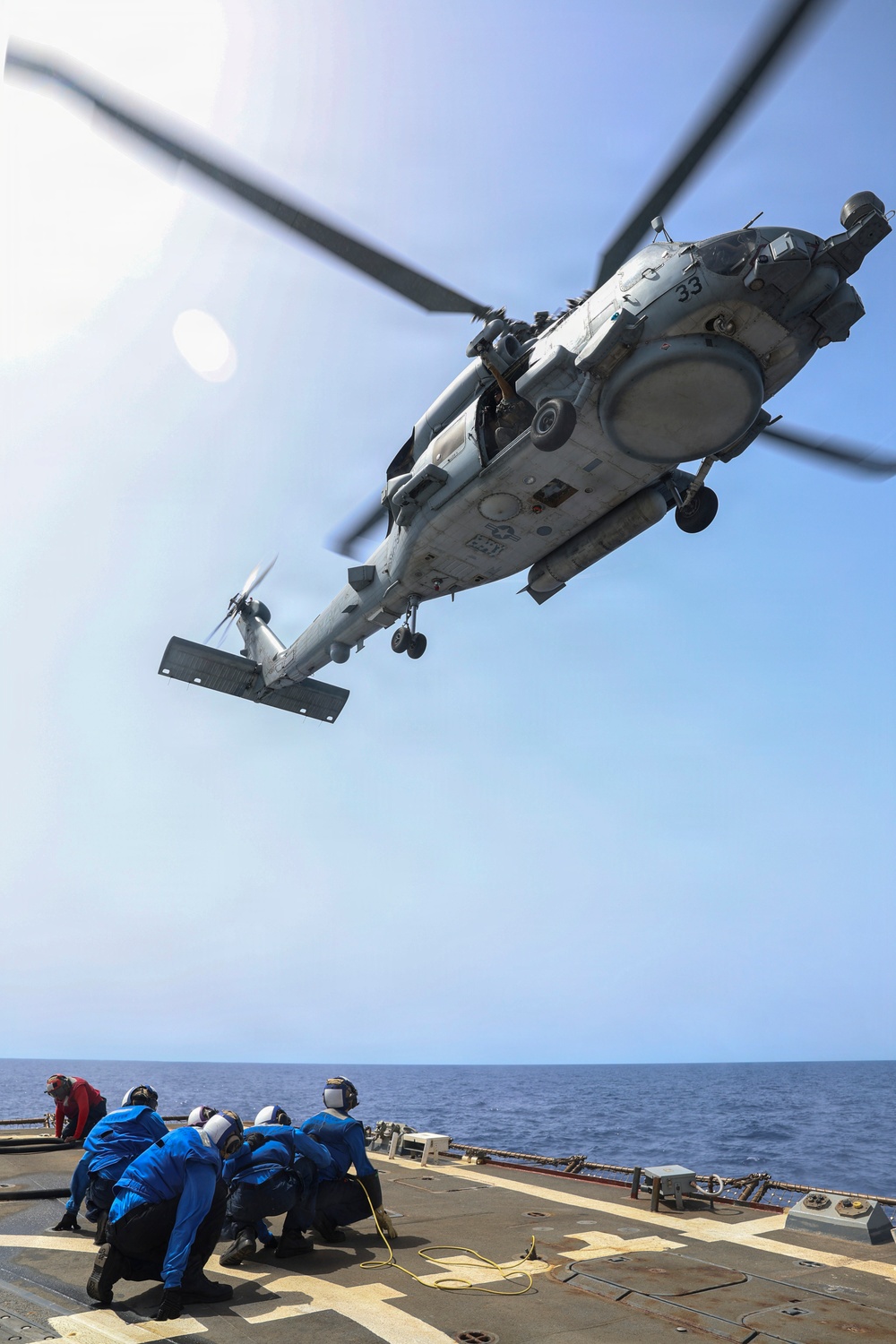USS Oscar Austin conducts VertRep and HIFR training