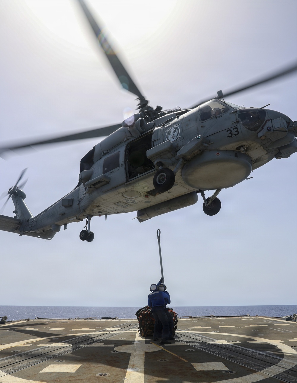 USS Oscar Austin conducts VertRep and HIFR training