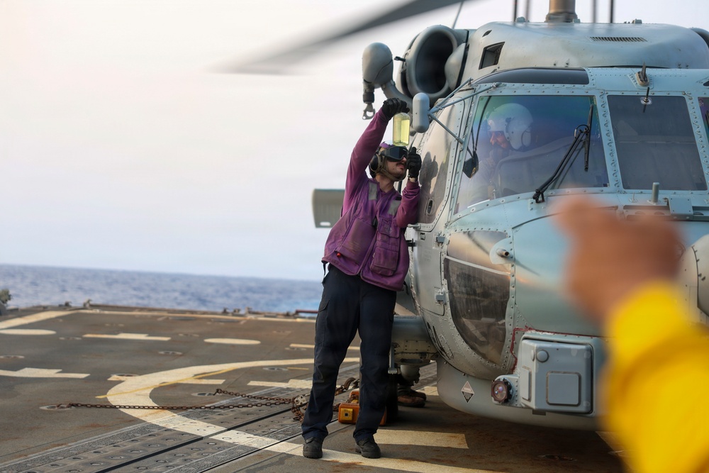 USS Oscar Austin conducts flight operations