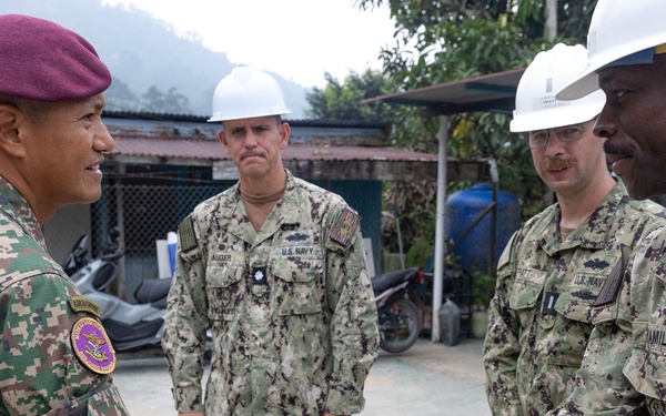 Naval Mobile Construction Battalion 5 Commander and MAF LT GEN visit Babagon Toki during PP26
