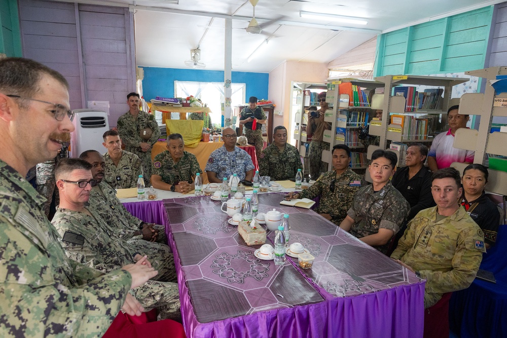 Naval Mobile Construction Battalion 5 Commander and MAF LT GEN visit Babagon Toki during PP26