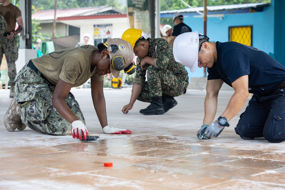 Naval Mobile Construction Battalion 5 Commander and MAF LT GEN visit Babagon Toki during PP26