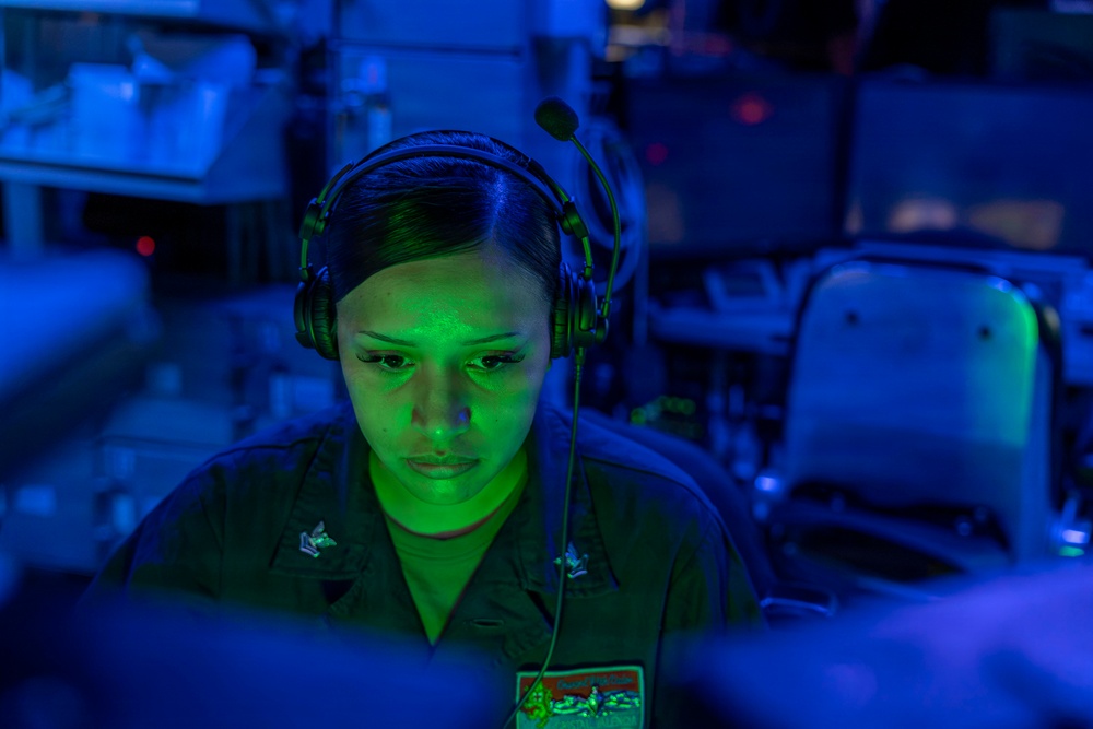 USS Benfold (DDG 65) Conducts Operations in Support of Freedom Edge 26