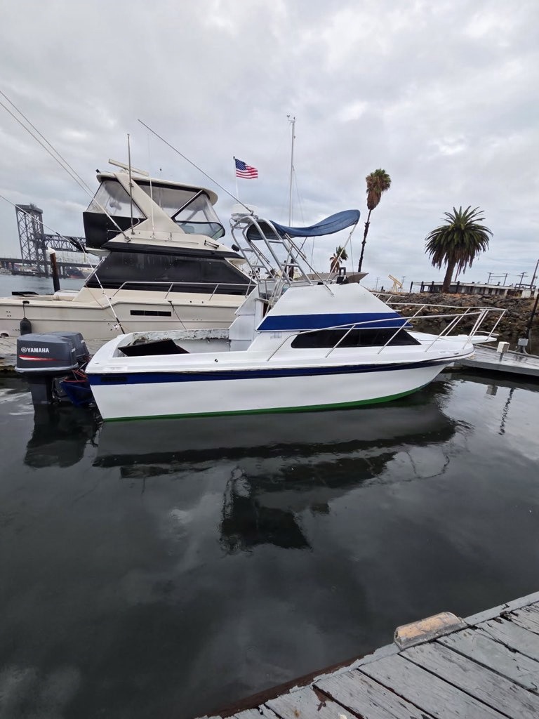 Coast Guard interdicts 24 aliens 3 miles south of Santa Barbara Island