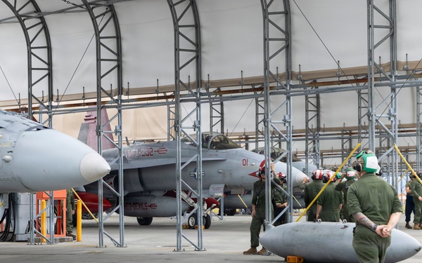 VMFA-232 departs Japan after UDP