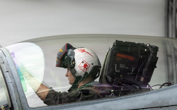 VMFA-232 departs Japan after UDP