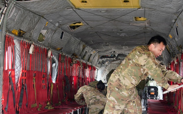 Hawaii National Guard sends additional resources to resupply Kauai ahead of Hurricane Lowell.
