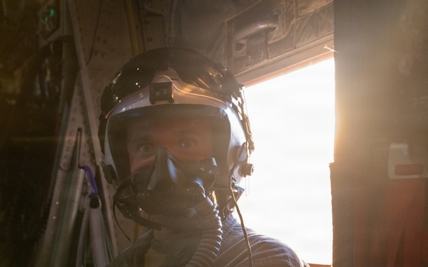VMGR-152 executes air drop training with 125th STS