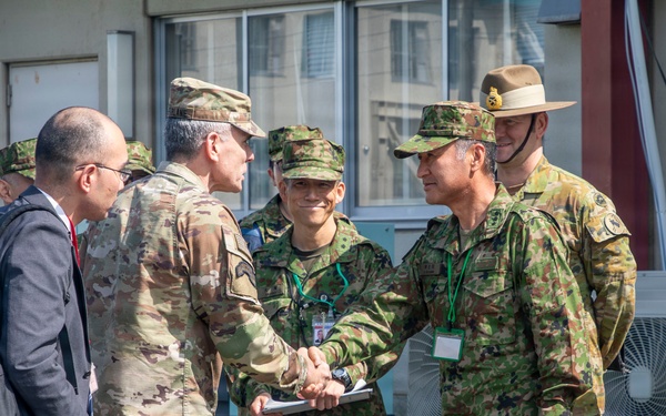 Distinguished Visitors Attend Yama Sakura 91 Exercise Control Area at Camp Higashi-Chitose