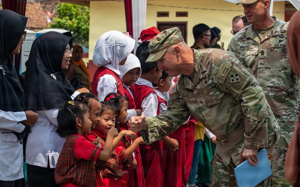 ENCAP project builds relationships during Super Garuda Shield 26