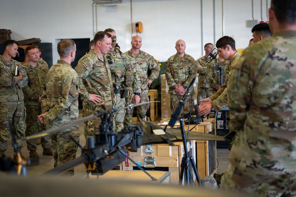 Gen. Anderson participates in sUAS presentation