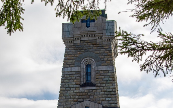 Regional leaders honor fallen, celebrate 100 years of Monte Pasubio War Memorial