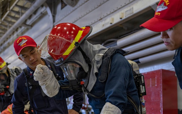 USS Iwo Jima Commences 80/10 Damage Control Evolution