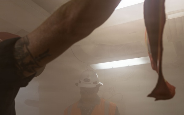 USS Iwo Jima completes 80/10 damage control drill