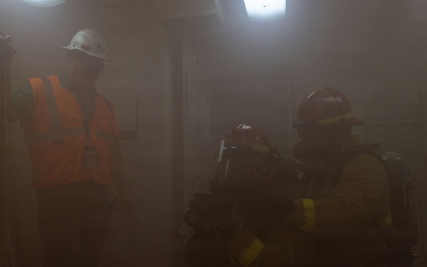 USS Iwo Jima completes 80/10 damage control drill