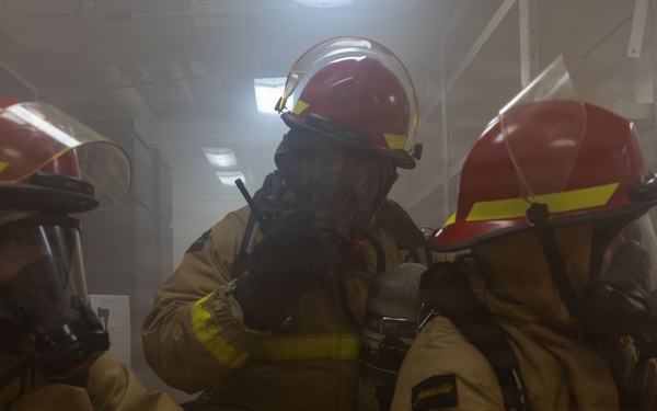 USS Iwo Jima completes 80/10 damage control drill