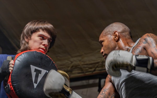 Sgt. 1st Class Corey Gulley trains for Fort Hood Fight Night